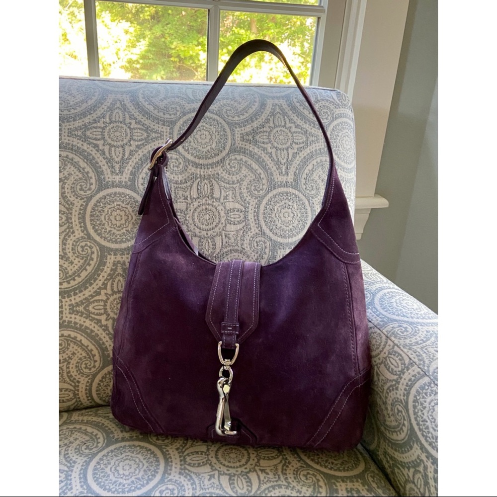 - 🎄*** DO NOT PURCHASE- COACH BAG SOLD****🎄 - Picture 2 of 11